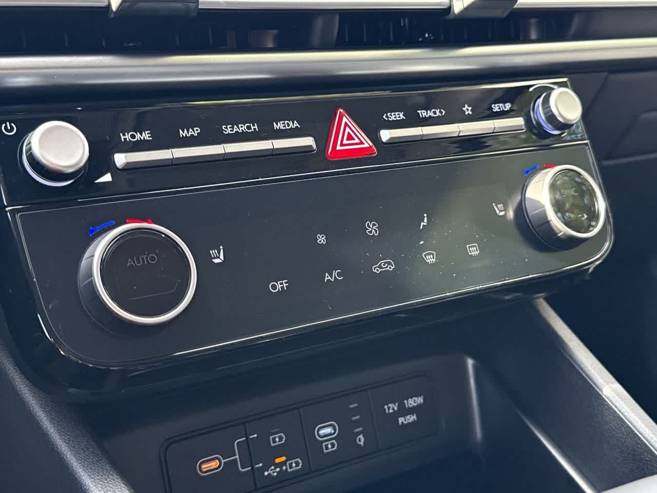 2025 Hyundai Tucson SEL Convenience photo 18