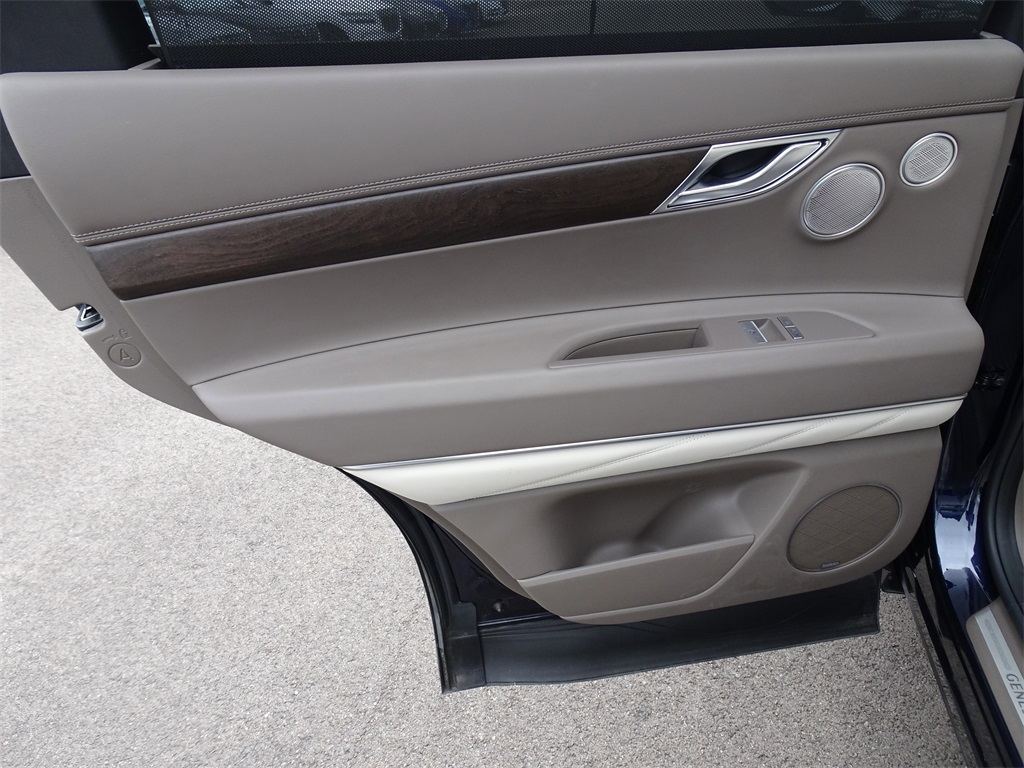 2024 Genesis GV80 3.5T Prestige photo 13