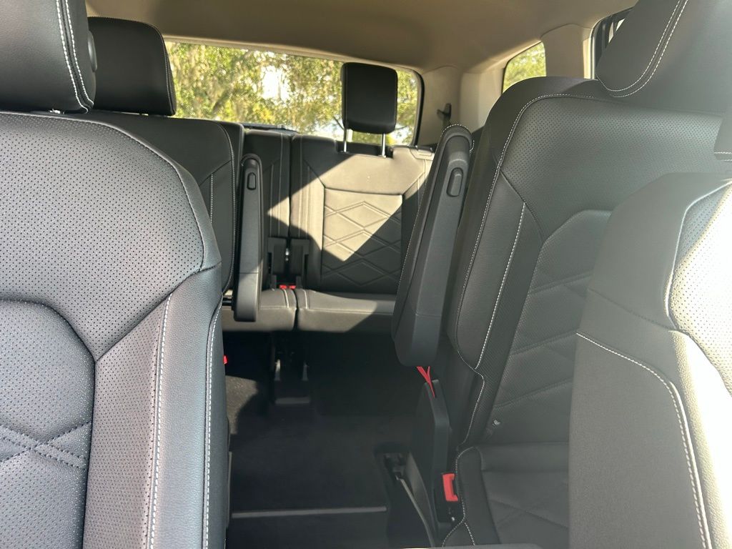 2026 Volkswagen Atlas SE Technology photo 28