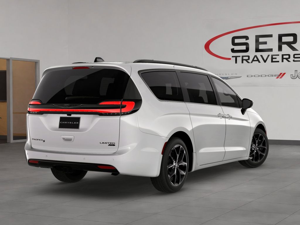 2026 Chrysler Pacifica Limited photo 2