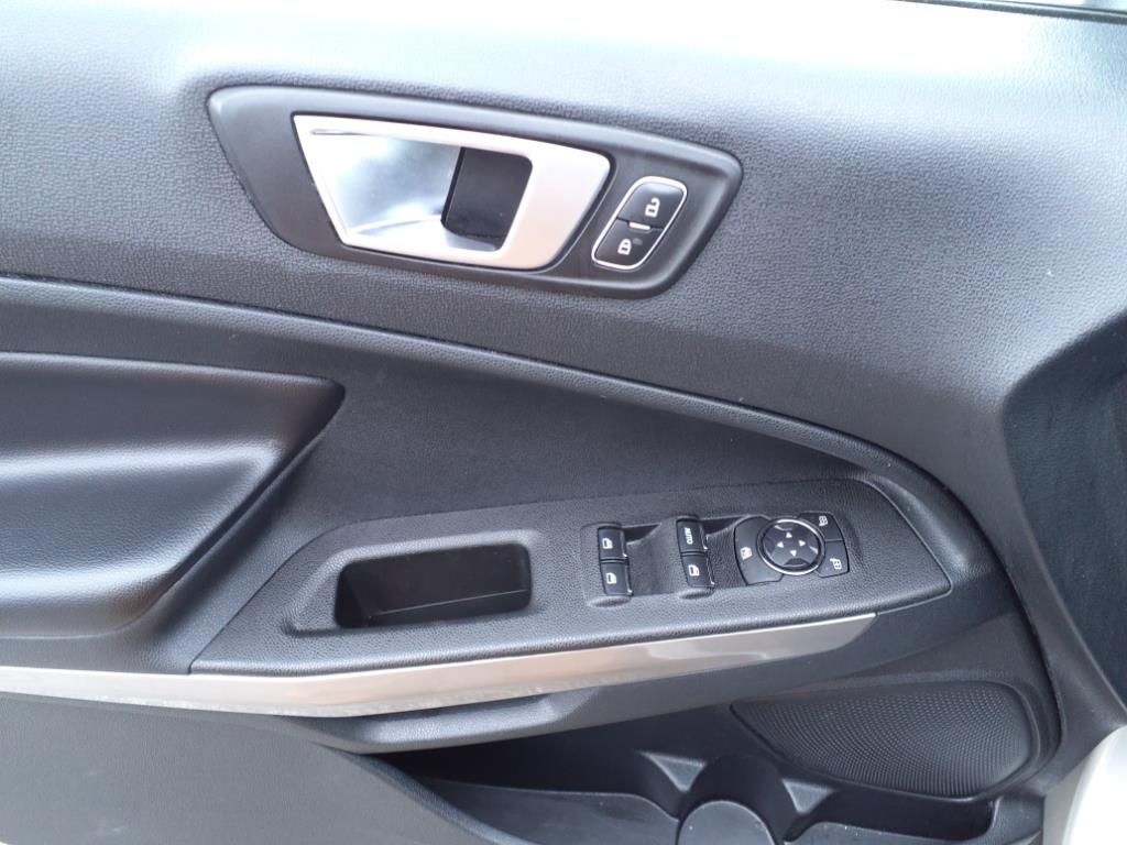 2021 Ford EcoSport Titanium photo 7