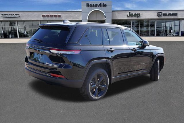 2025 Jeep Grand Cherokee Limited Black photo 3