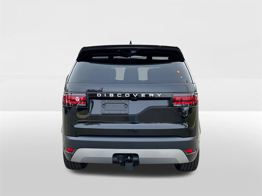 2025 Land Rover Discovery S photo 3
