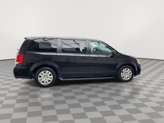 2016 Dodge Grand Caravan SE photo 27