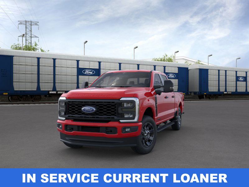 2025 Ford F-250 photo 3