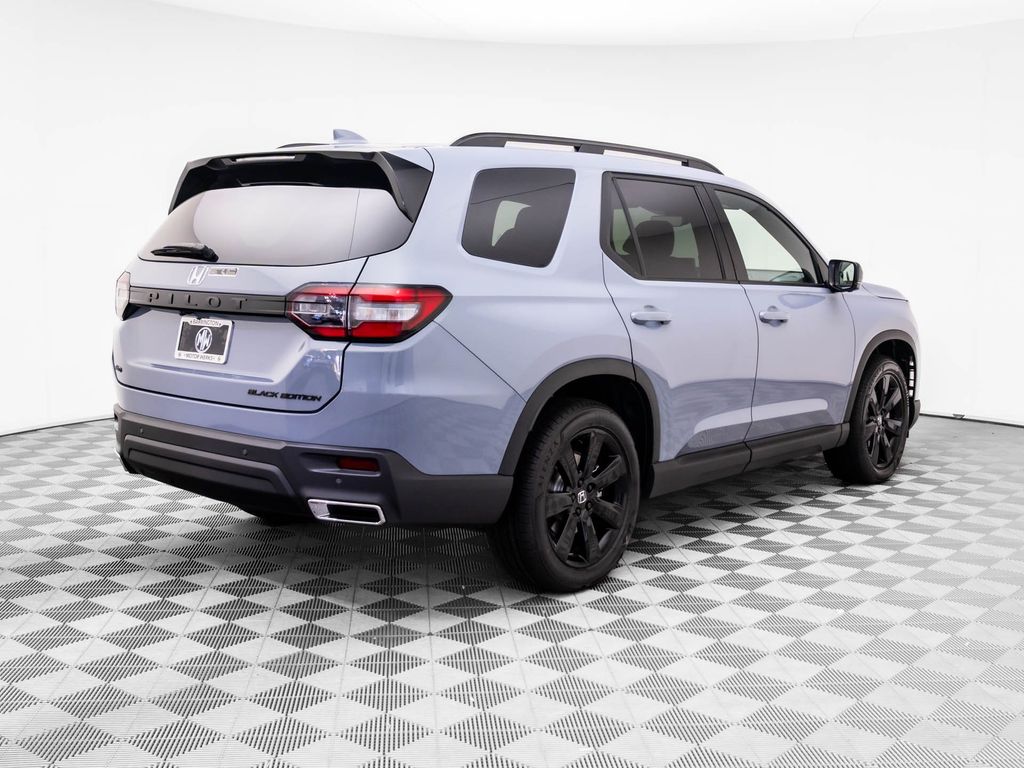 2025 Honda Pilot Black Edition photo 4