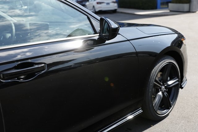2025 Honda Accord Sport-L photo 15