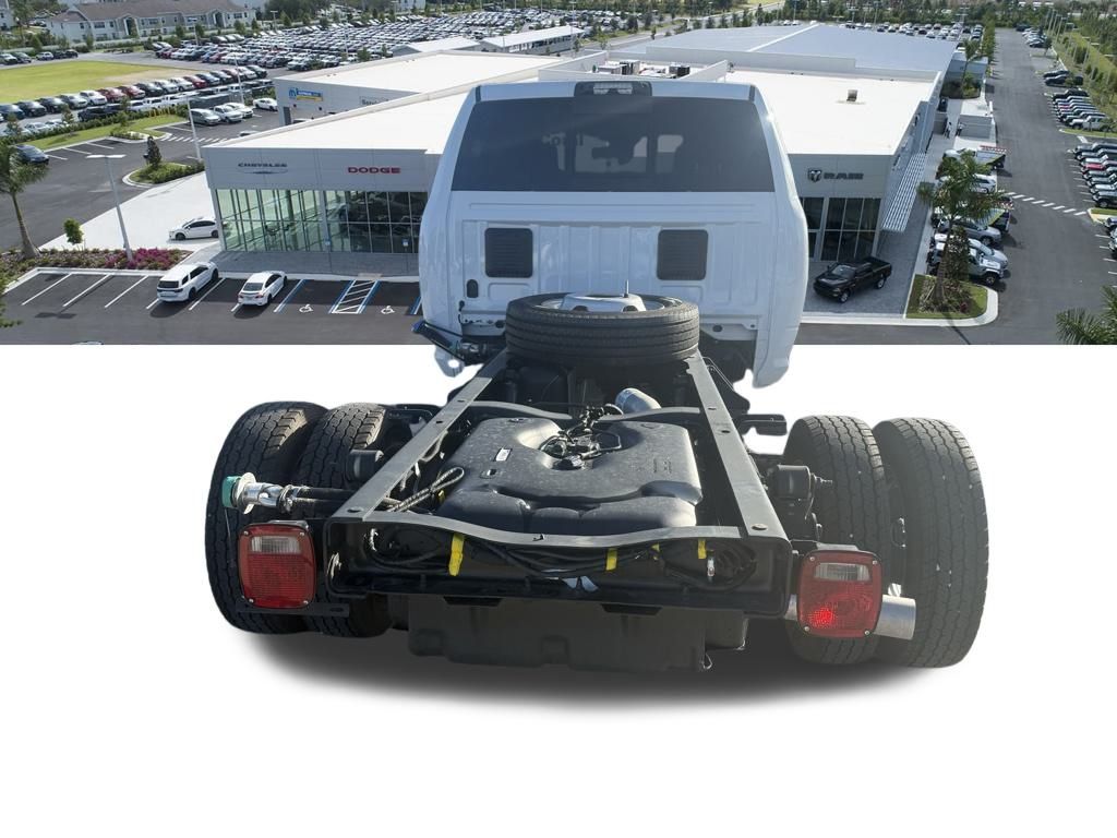 2026 Ram 4500 photo 5