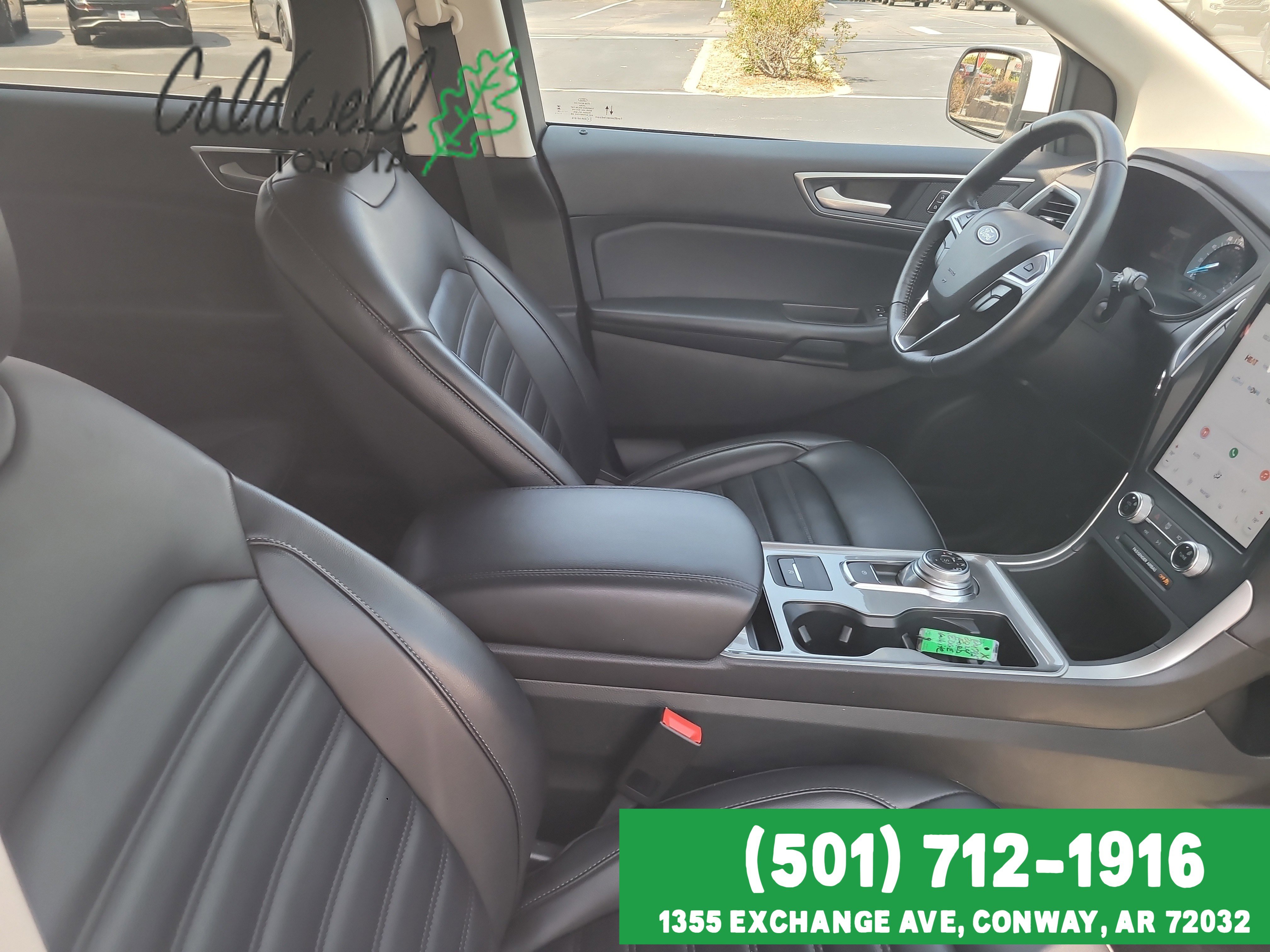2024 Ford Edge SEL photo 3