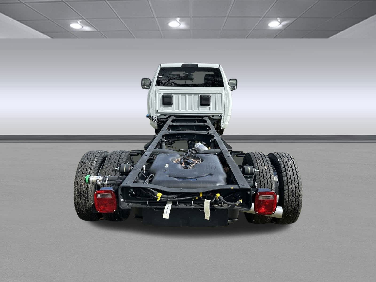 2024 Ram 4500 SLT photo 6