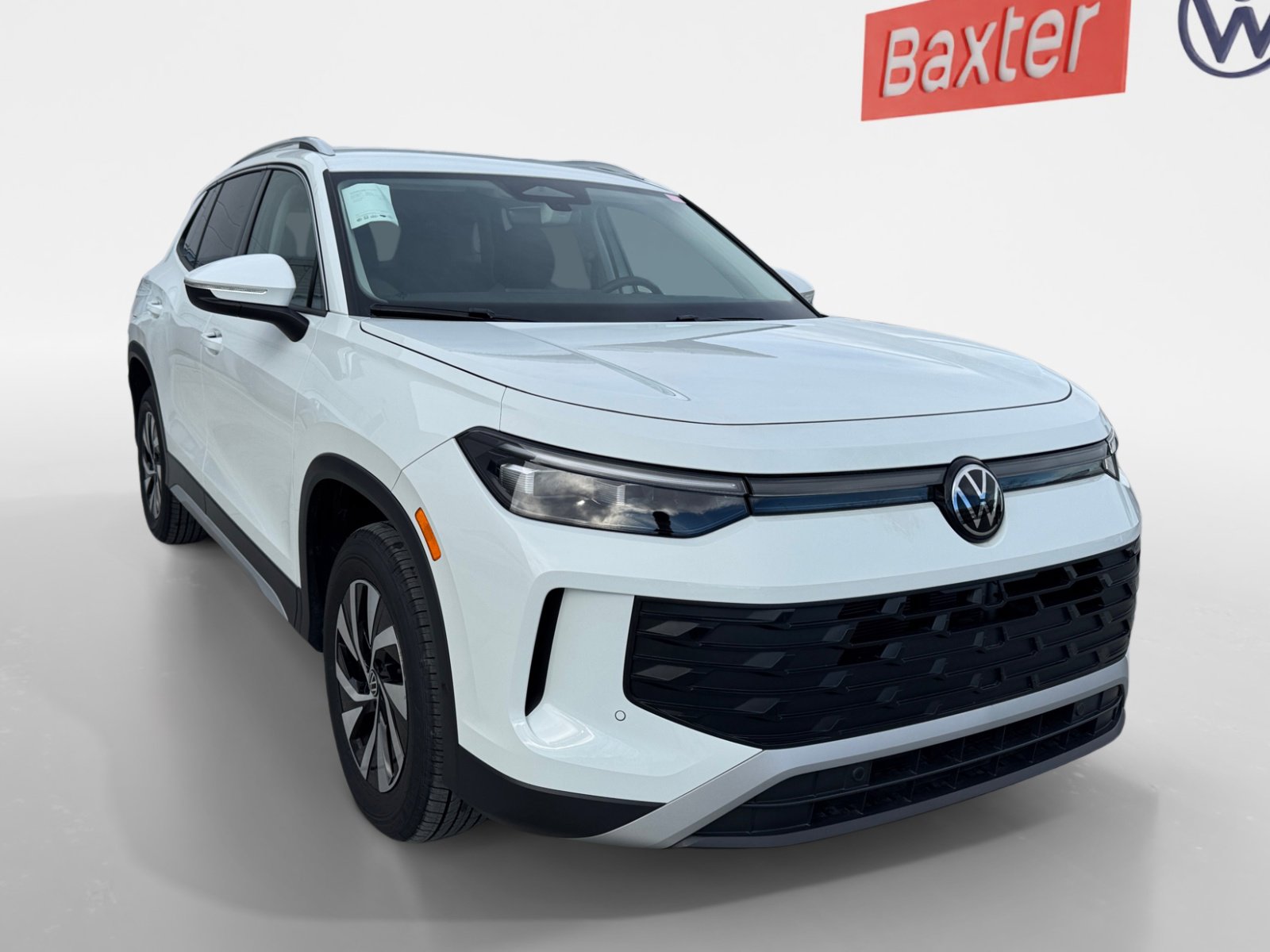 2025 Volkswagen Tiguan S's photo