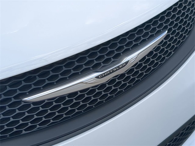 2026 Chrysler Voyager LX photo 11