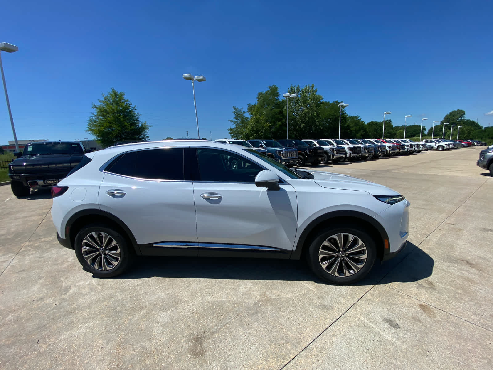 2025 Buick Envision Preferred photo 5
