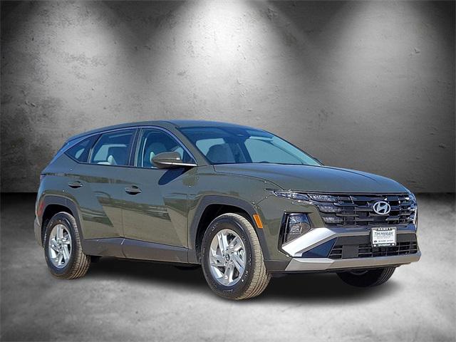 2025 Hyundai Tucson SE photo 3