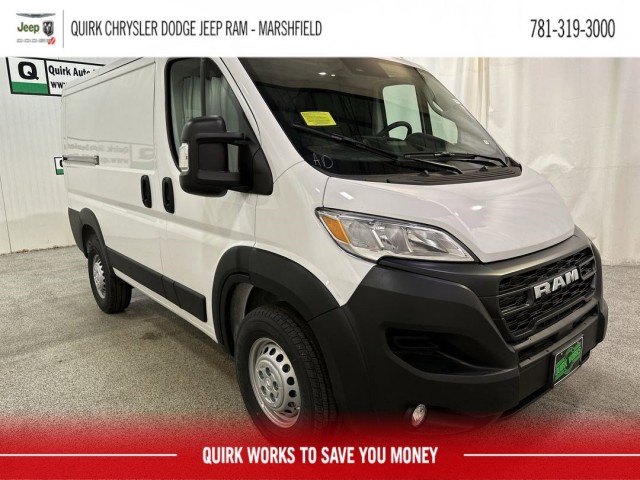 2025 Ram ProMaster Cargo Van Tradesman 1500 Low Roof 118 WB w/Pass Seat