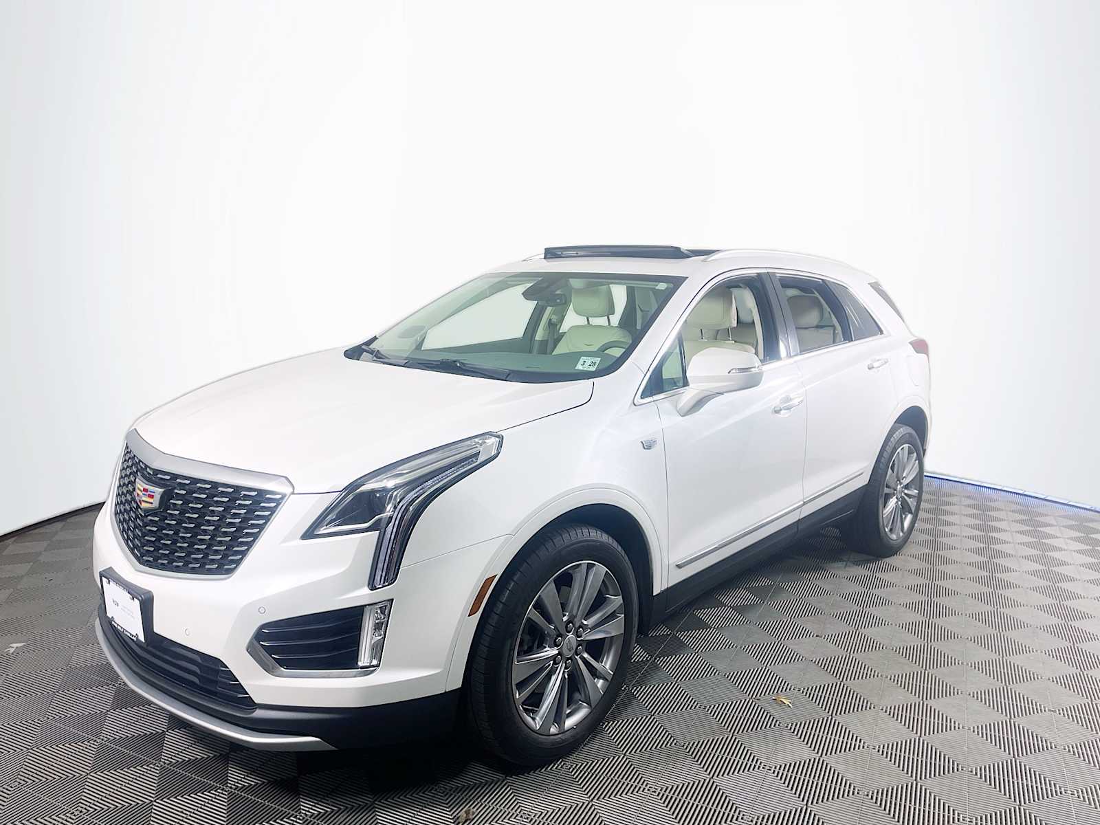 2023 Cadillac XT5 Premium Luxury's photo