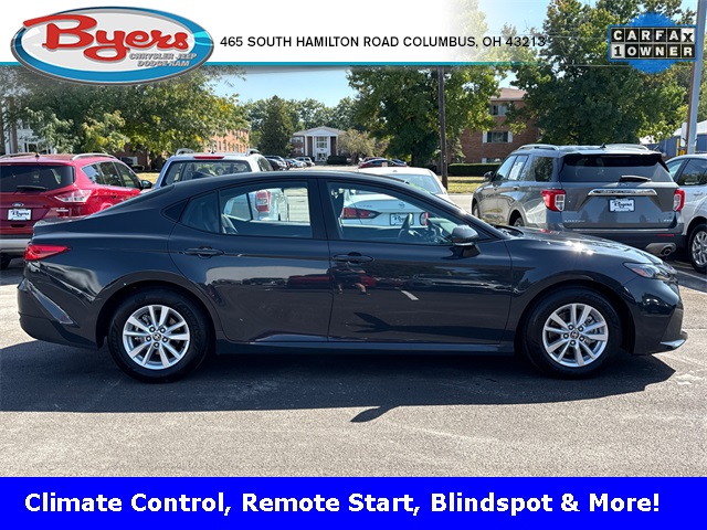 2025 Toyota Camry LE photo 5