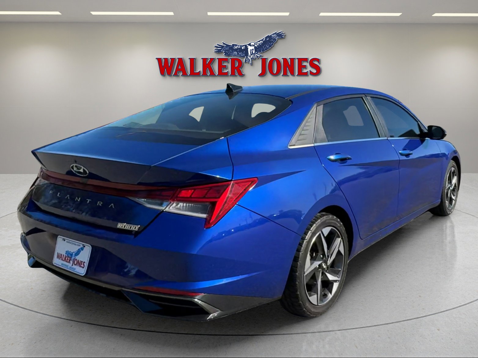 2021 Hyundai Elantra SEL photo 3