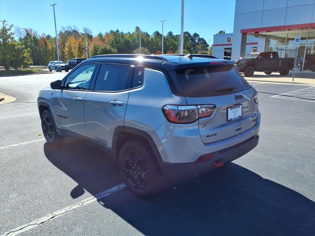 2023 Jeep Compass Trailhawk photo 3