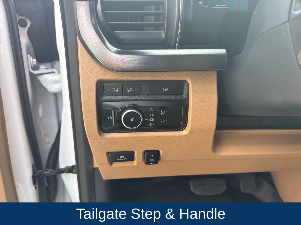 2023 Ford F-250 Lariat photo 9