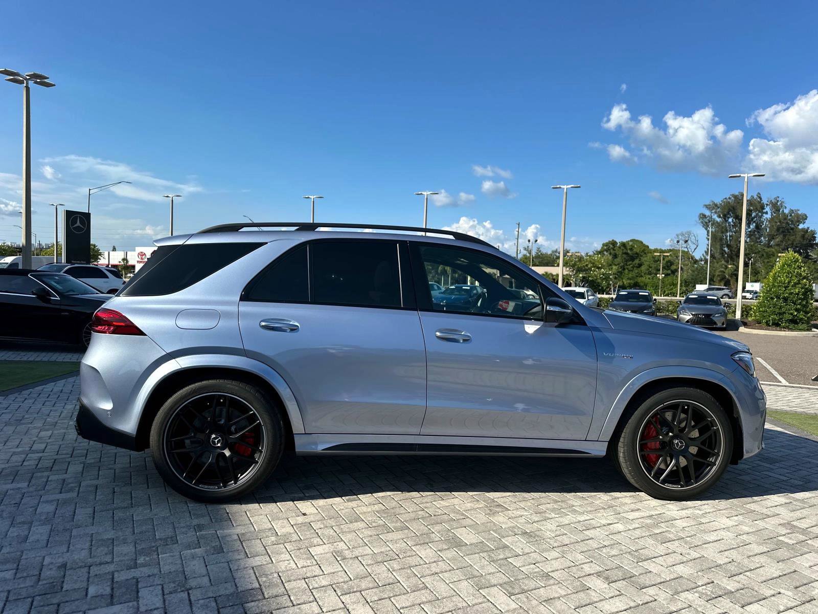 2025 Mercedes Benz GLE AMG 63 4MATIC photo 3