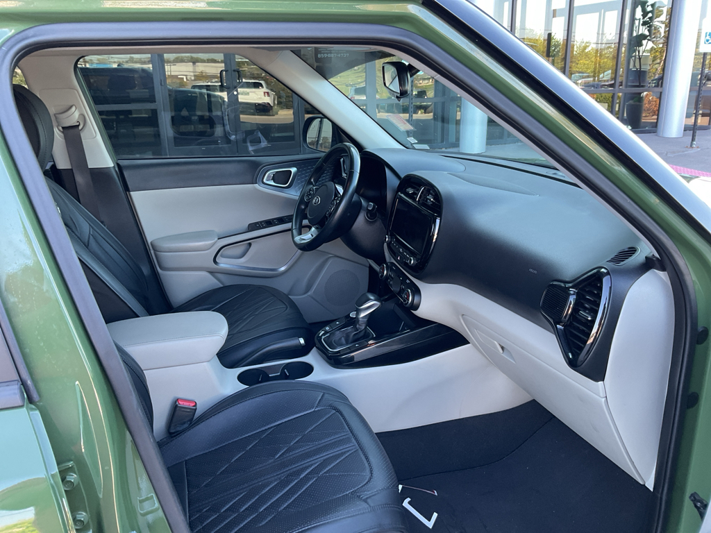 2020 Kia Soul EX photo 8