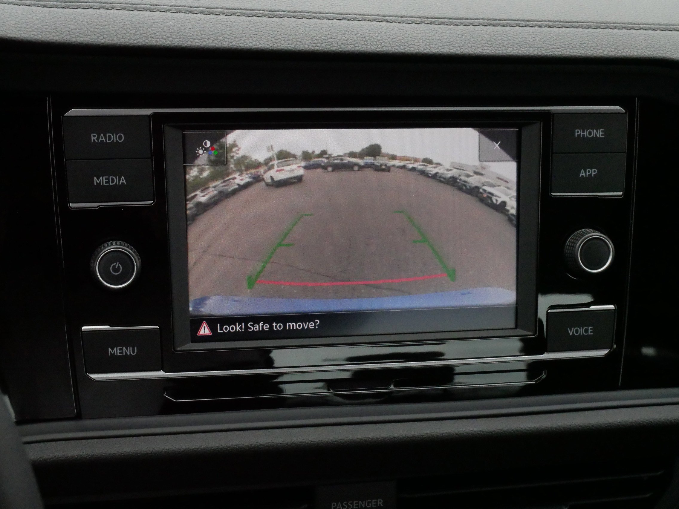 2024 Volkswagen Jetta SE photo 27