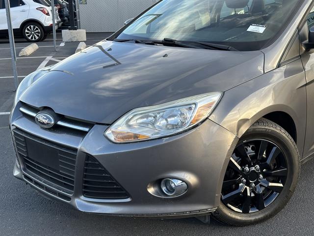 Used 2012 Ford Focus SE with VIN 1FAHP3F21CL361562 for sale in Tucson, AZ