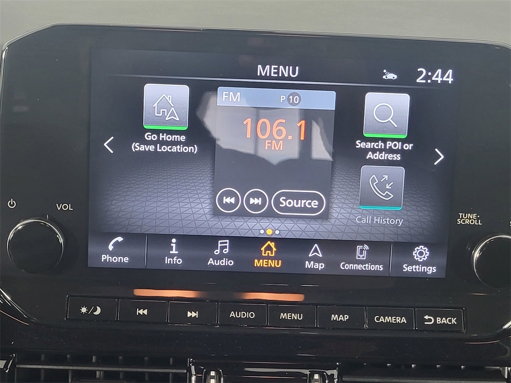 2022 Nissan Pathfinder Platinum photo 12