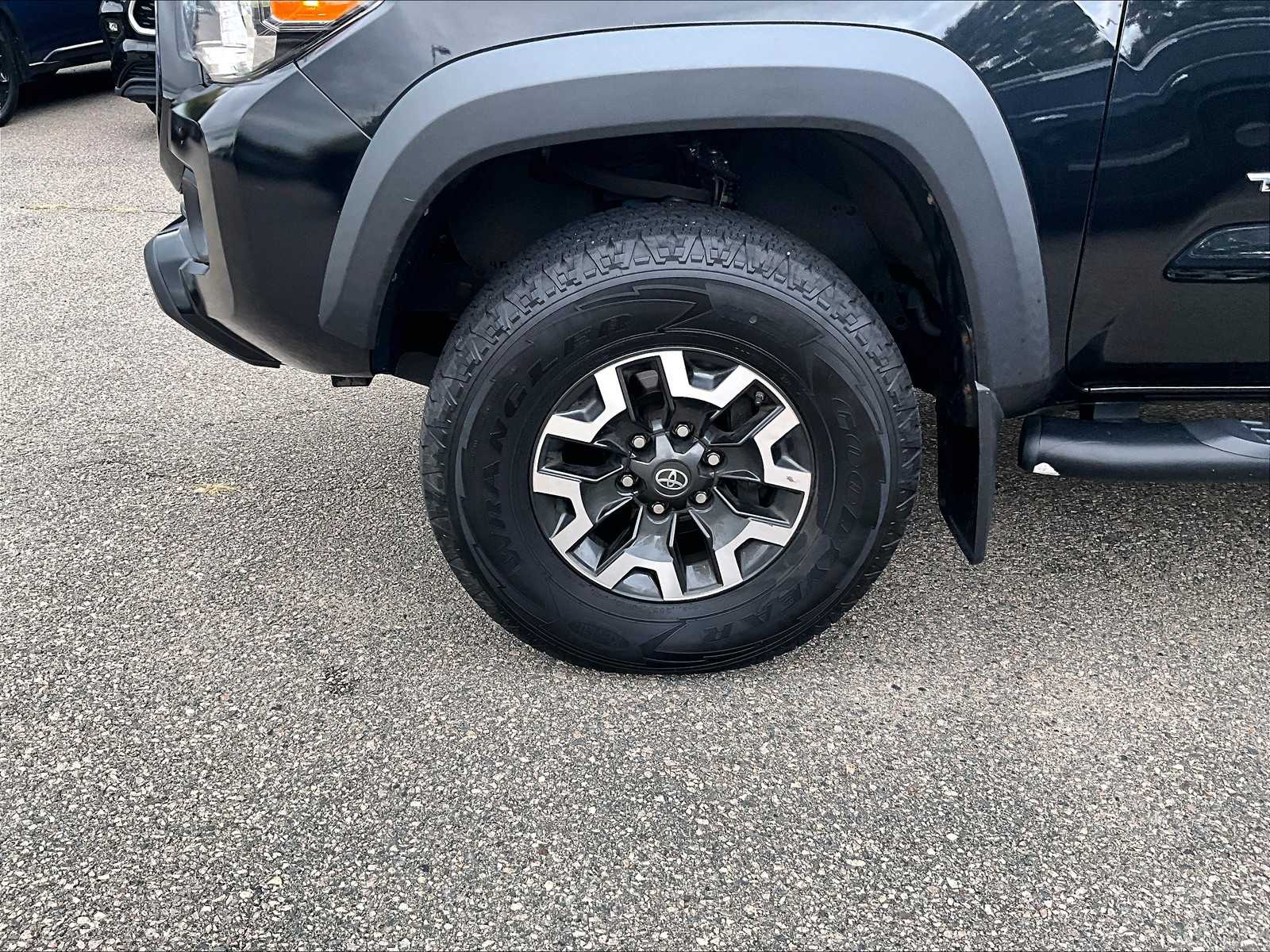 2020 Toyota Tacoma TRD 4x4 photo 4