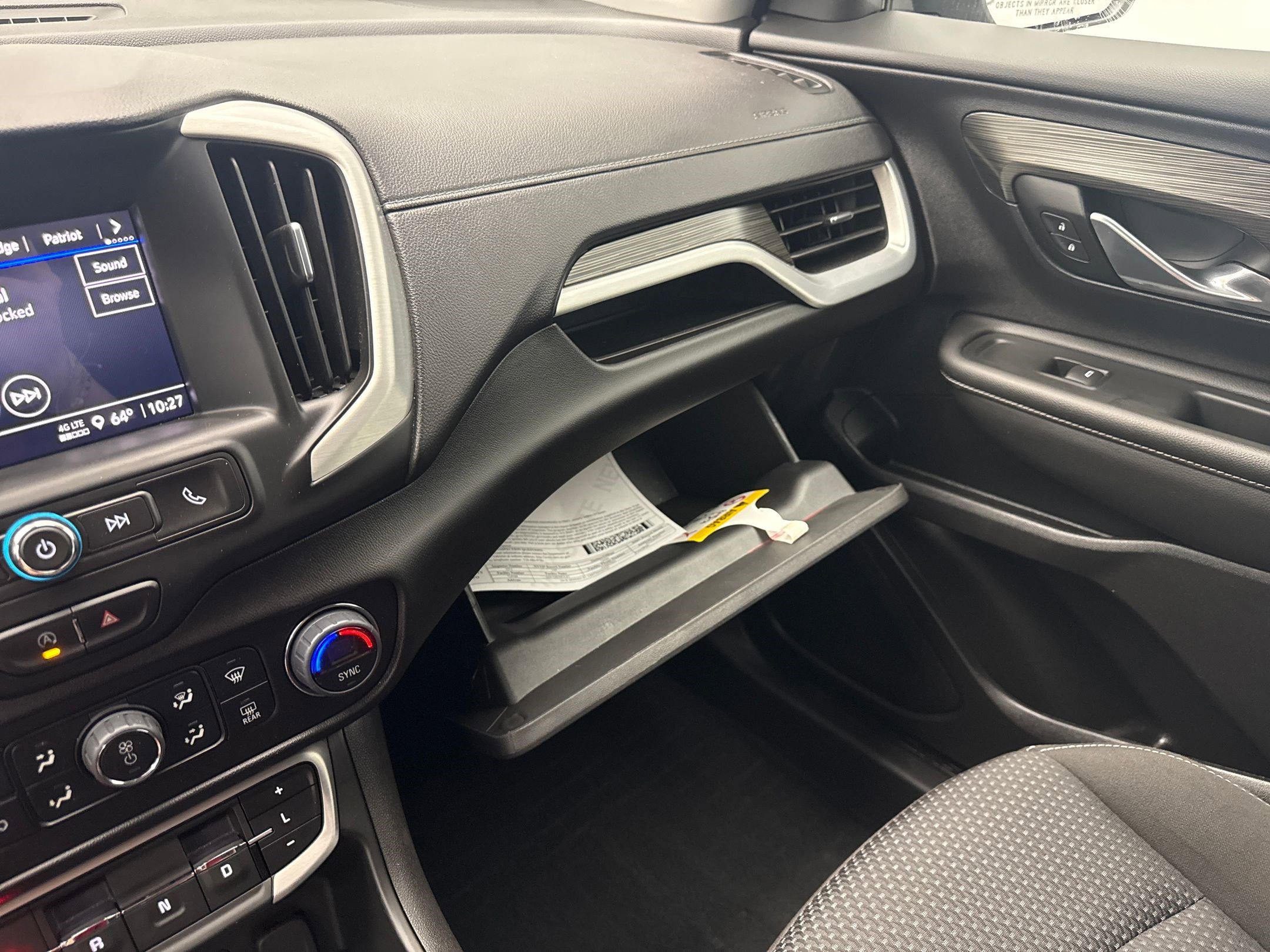2024 Gmc Terrain SLE photo 39