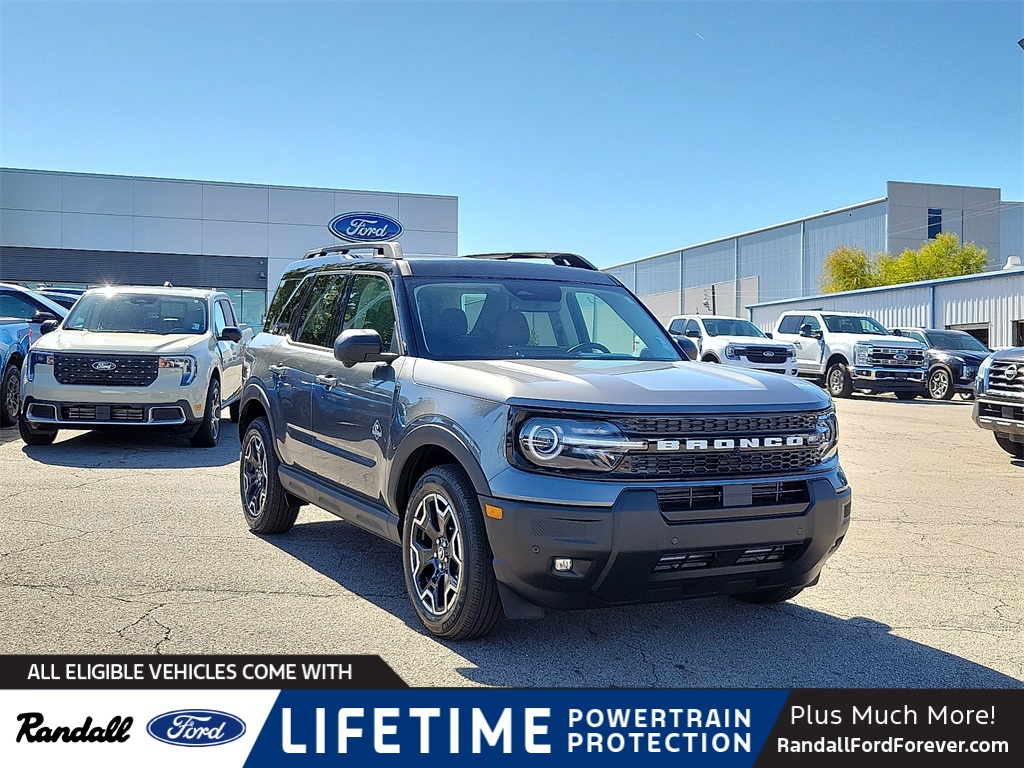 2025 Ford Bronco Sport Outer Banks's photo