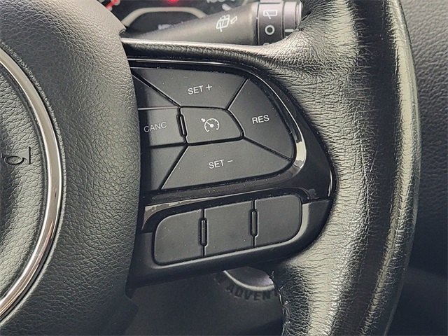 2017 Jeep Renegade Latitude North Edition photo 23