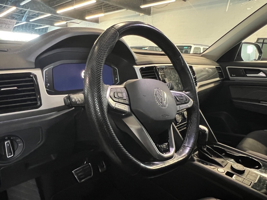 2022 Volkswagen Atlas V6 SEL Premium R-Line photo 7