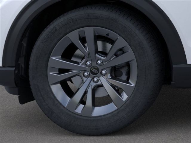 2025 Ford Explorer photo 10