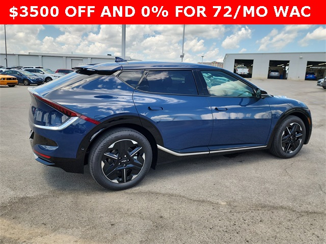 2025 Kia EV6 Wind photo 2