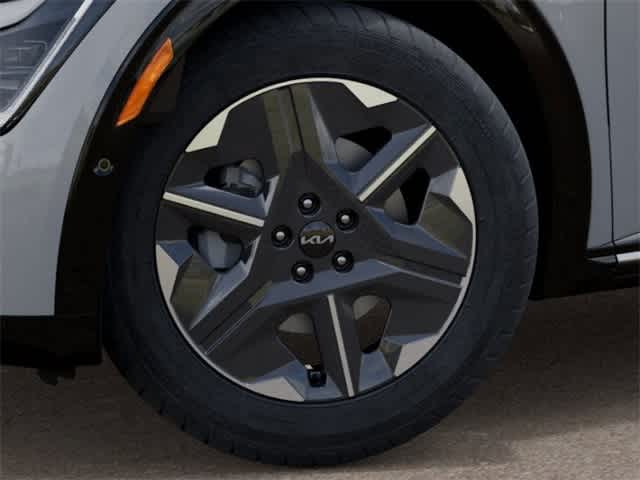 2025 Kia EV6 Light photo 8