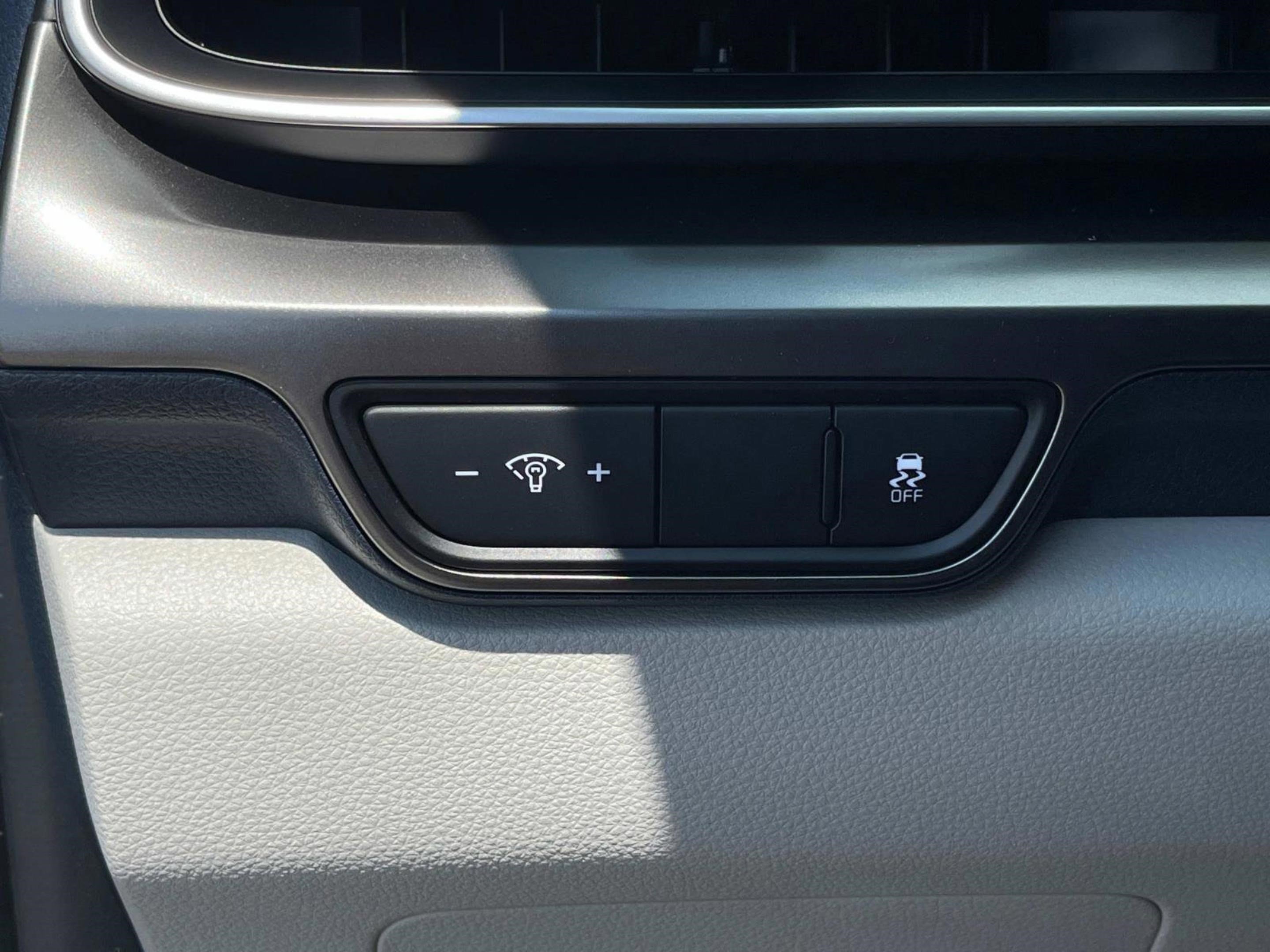 2026 Kia Carnival SX Prestige photo 35