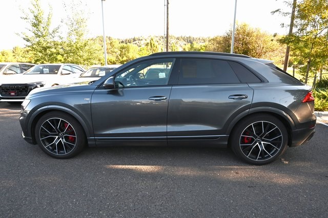 2021 Audi Q8 55 Prestige photo 2