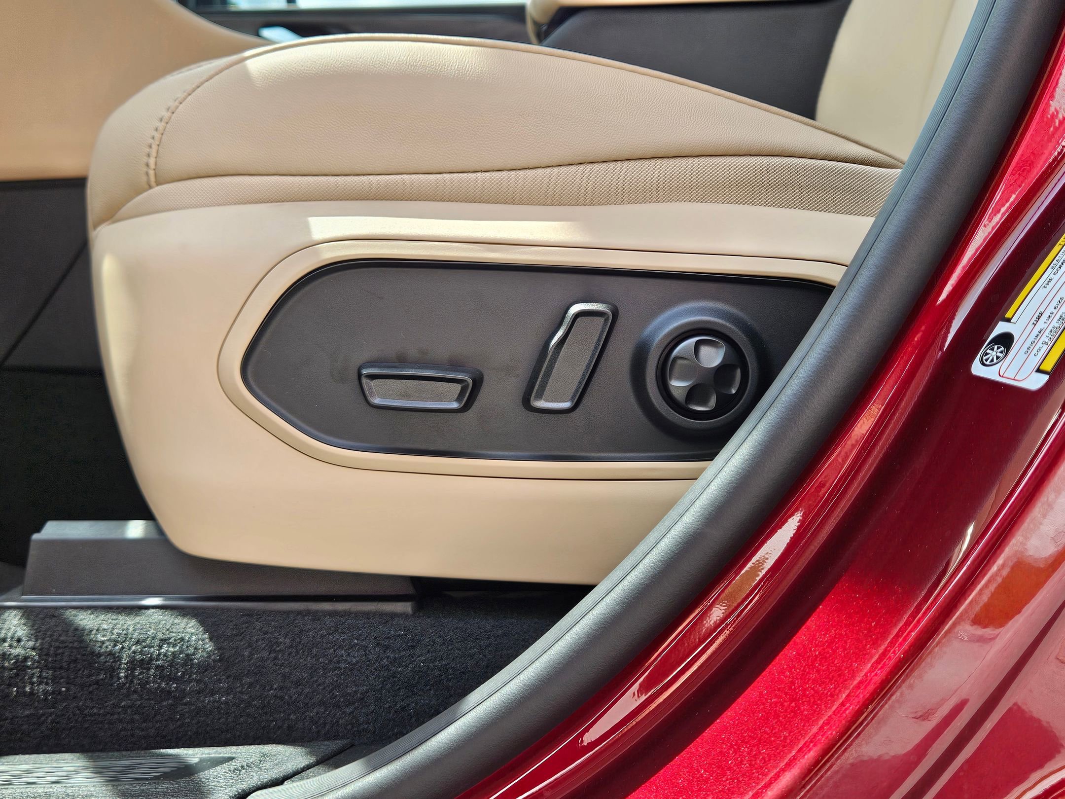 2025 Jeep Grand Cherokee Limited photo 19