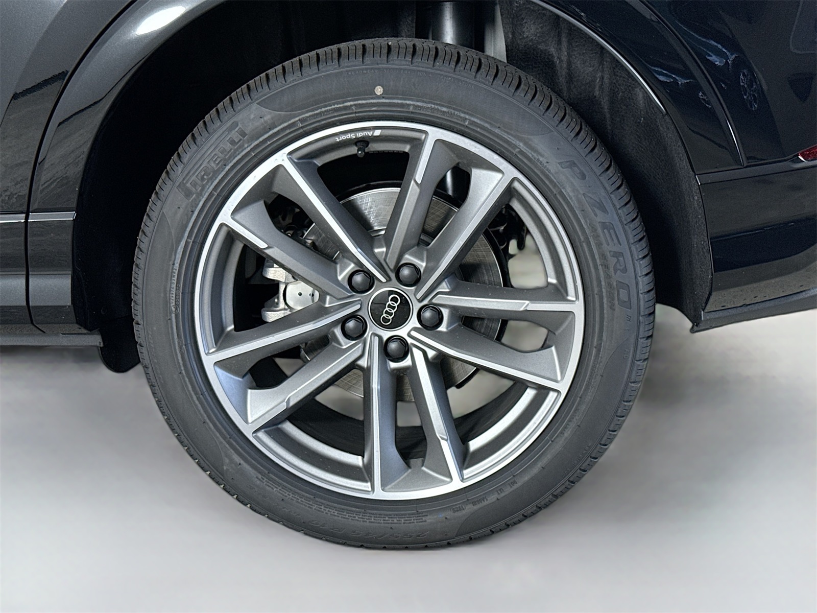 2025 Audi Q3 S line Premium photo 29