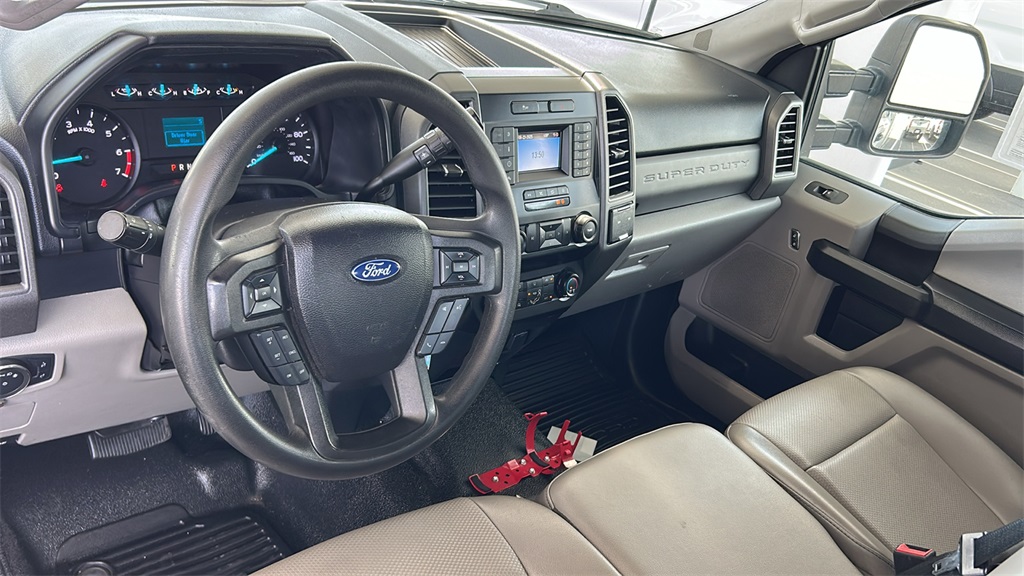 2021 Ford F-350 photo 19
