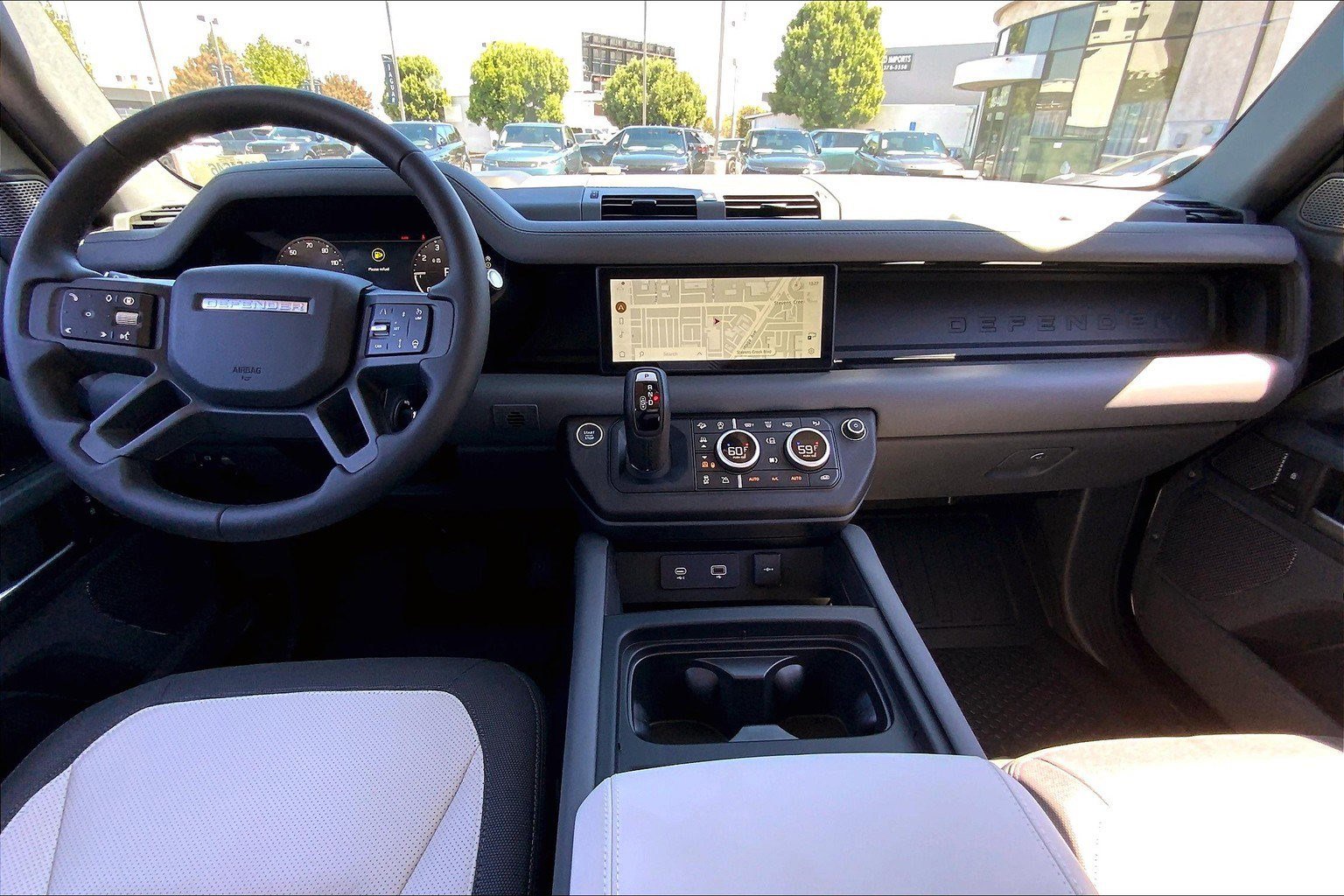 2024 Land Rover Defender 110 X-Dynamic SE photo 4