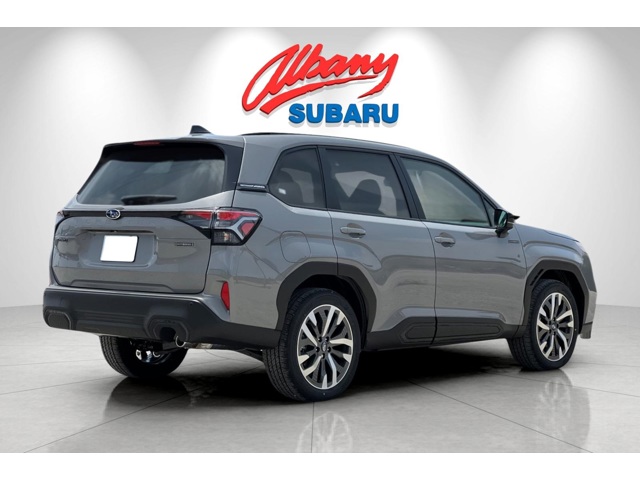 2025 Subaru Forester Touring photo 2