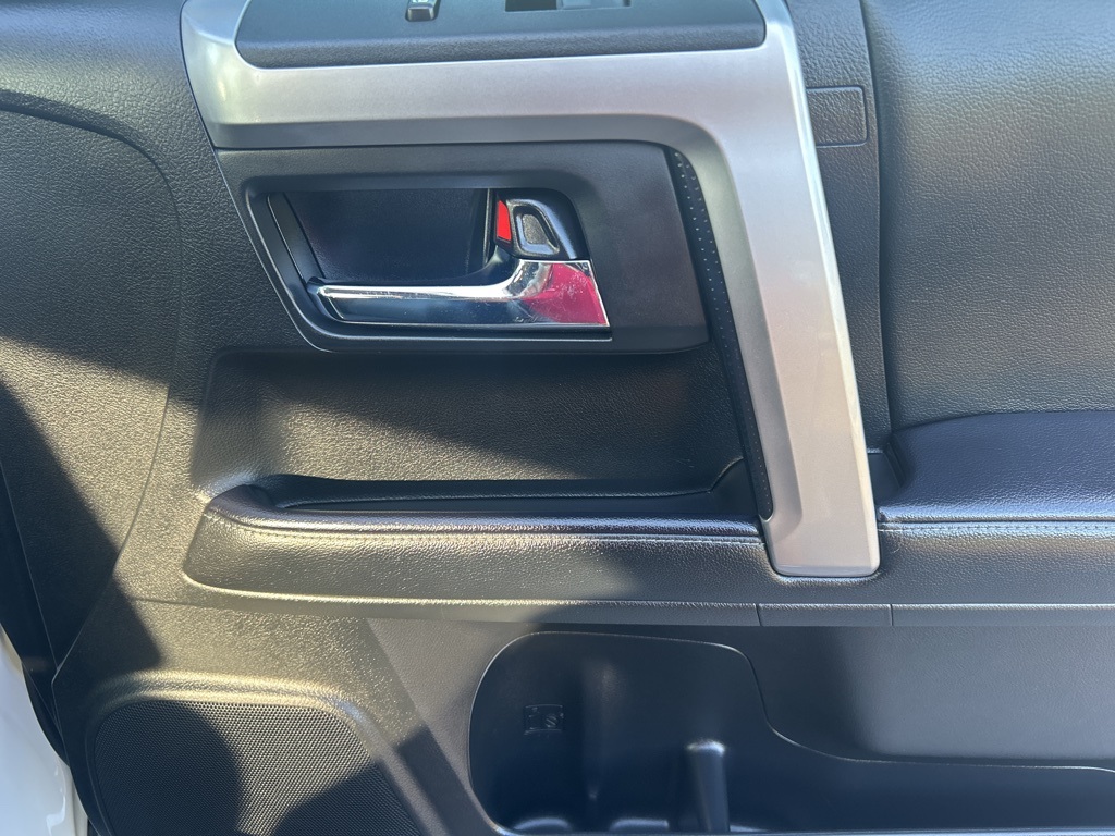 2021 Toyota 4Runner SR5 Premium photo 20