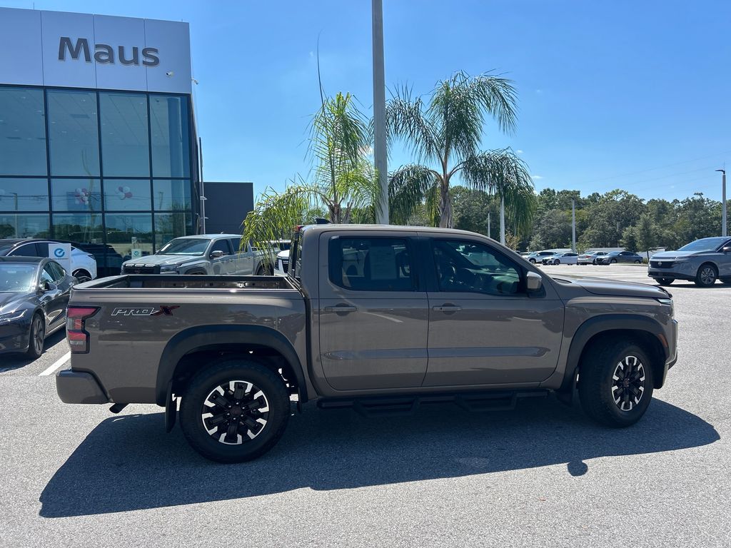 2022 Nissan Frontier PRO-X photo 8