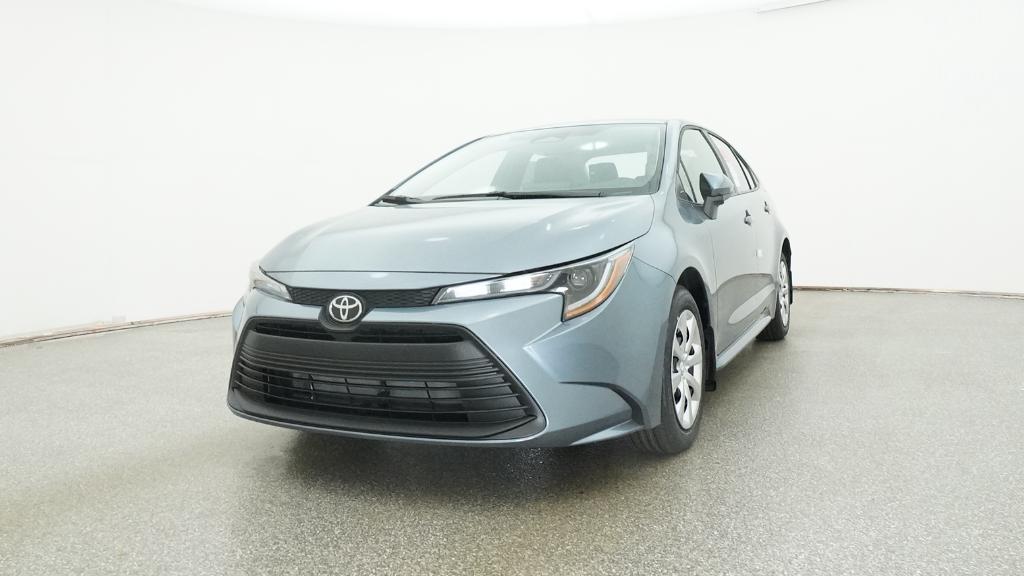 2026 Toyota Corolla LE photo 4