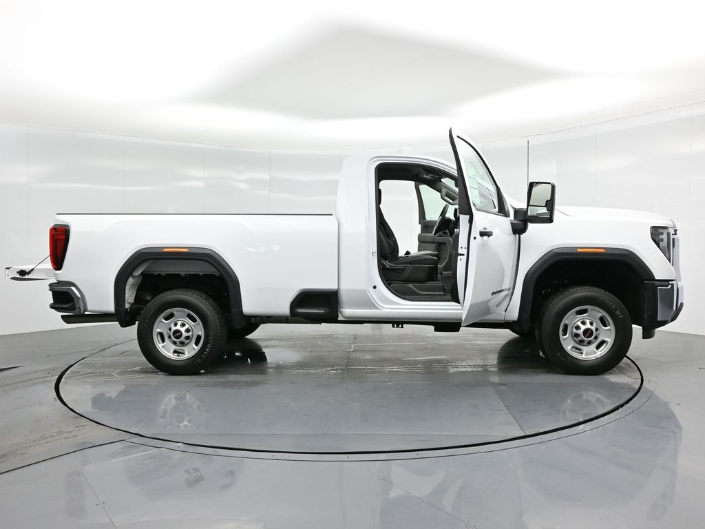 2024 GMC Sierra 2500HD Pro