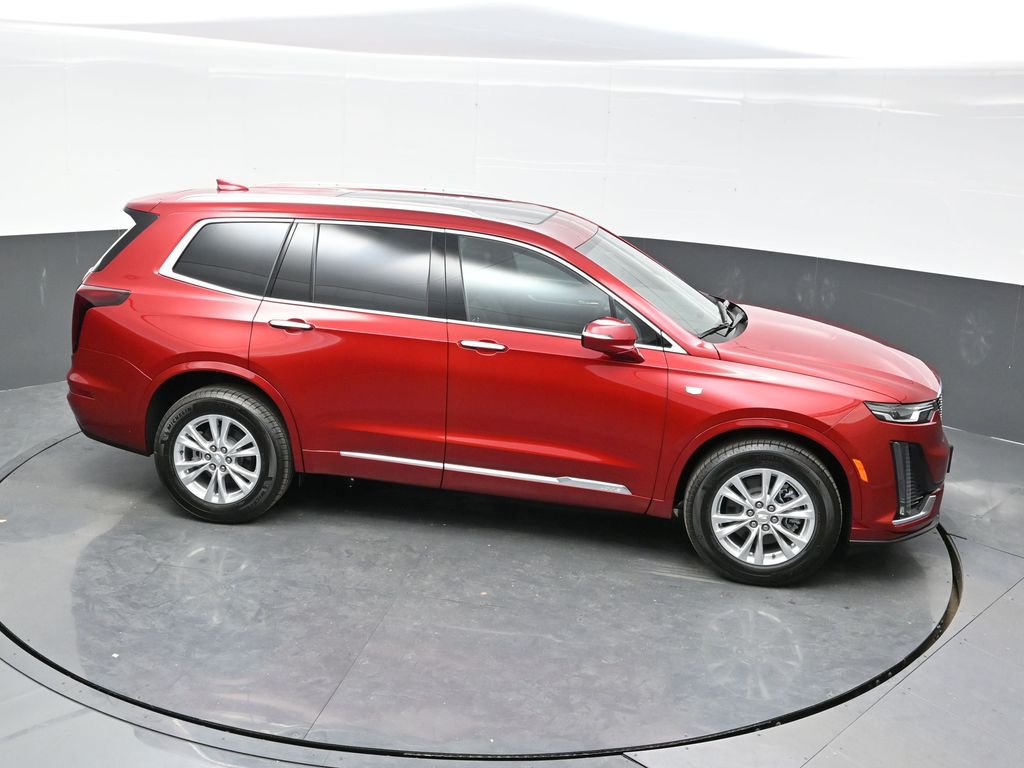 2025 Cadillac XT6 Luxury photo 30