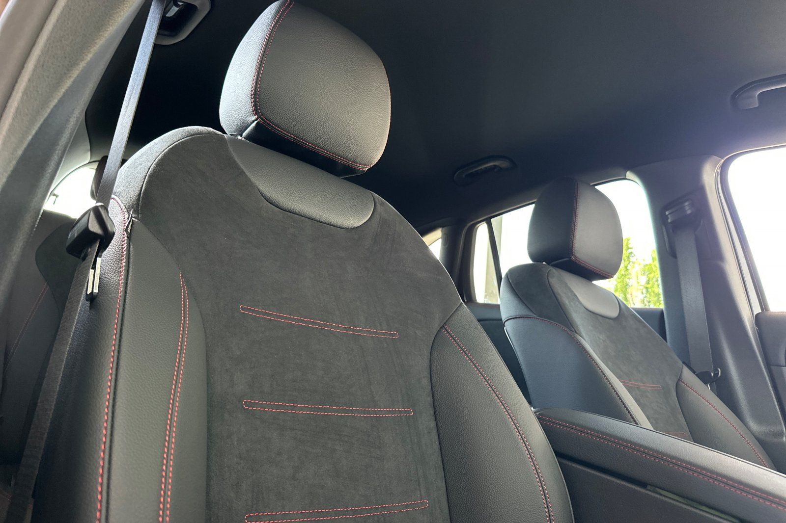 2026 Mercedes Benz GLA 250 photo 26